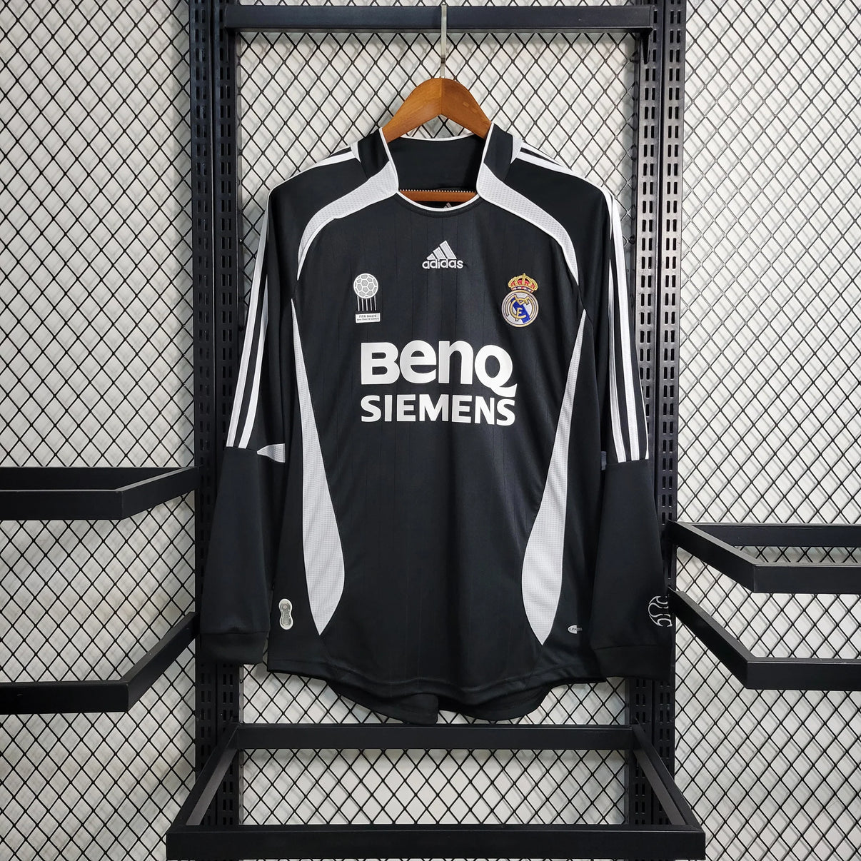 Real Madrid 06/07 Away Long Sleeve Shirt
