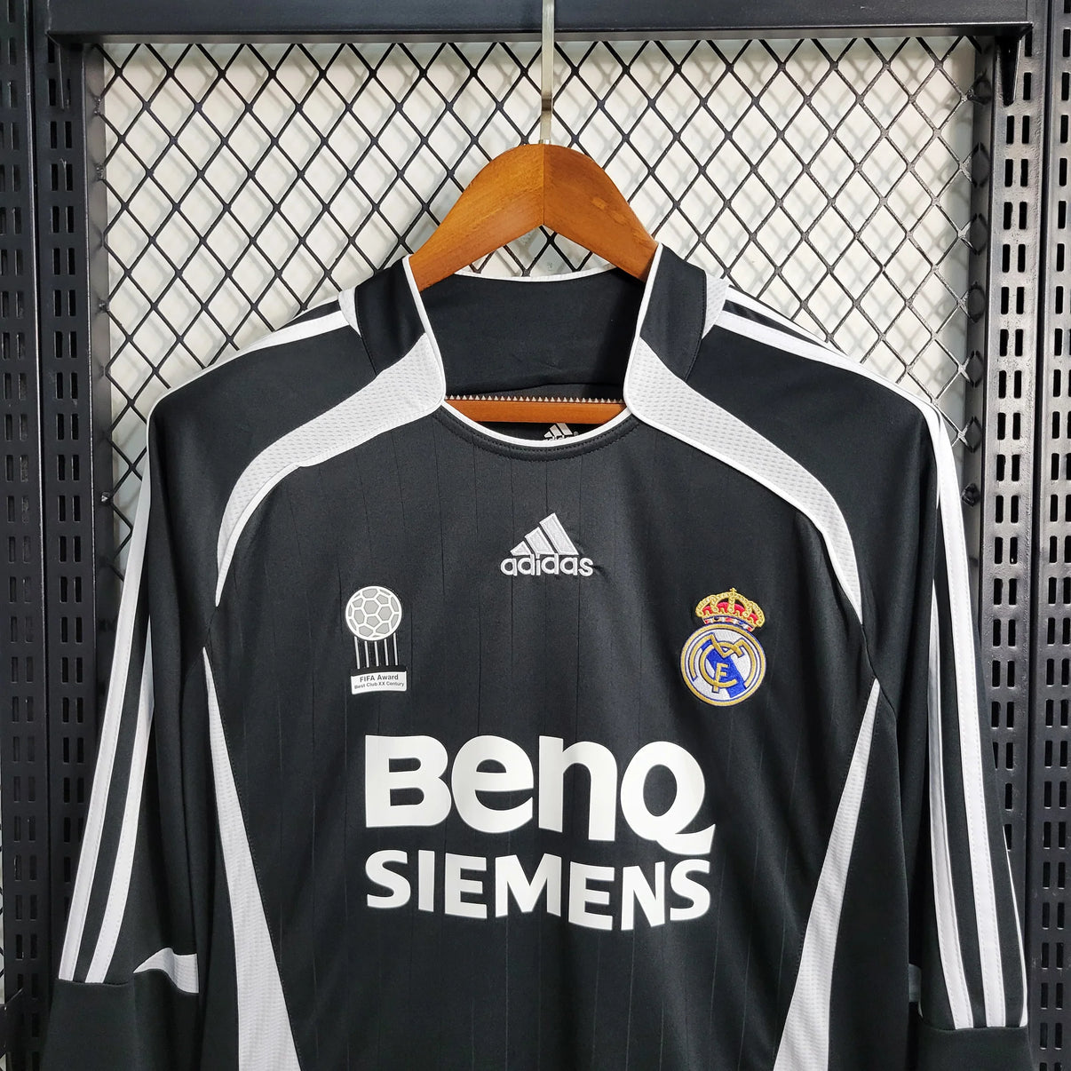 Real Madrid 06/07 Away Long Sleeve Shirt
