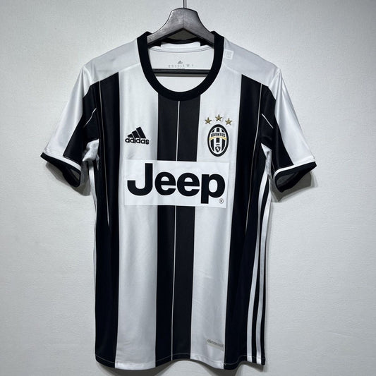 Juventus 16/17 Home Shirt